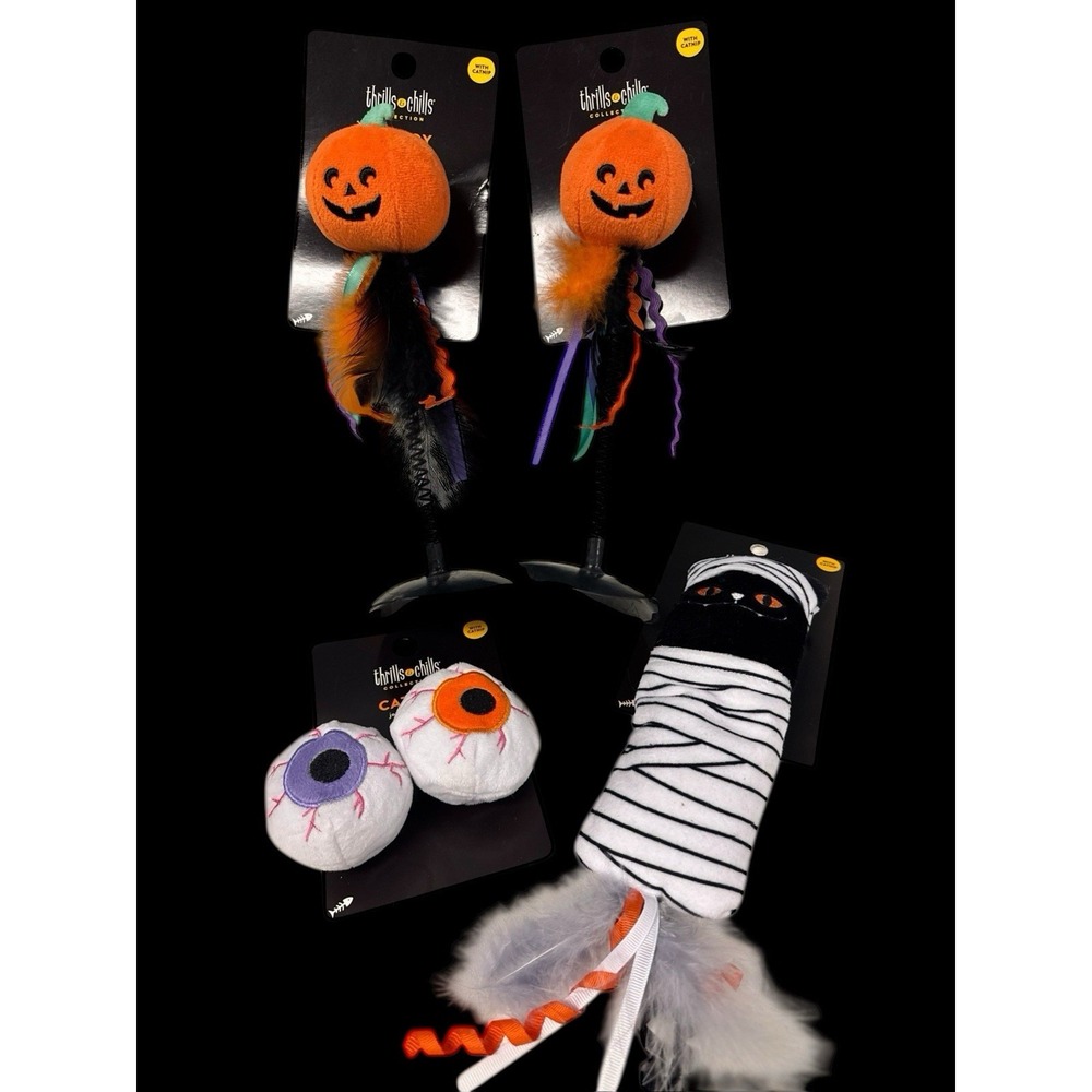 Bundle Lot Of 4 Chills Thrills CAT TOYS‎ Halloween Plush Catnip Bells Feathers